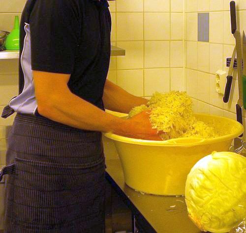 Preparing sauerkraut at home